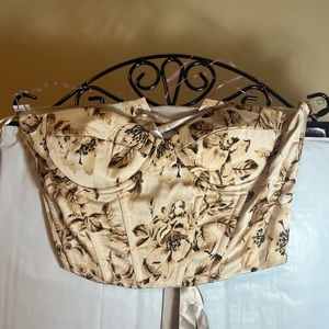 Privé Floral Print Lace Up Bustier Top